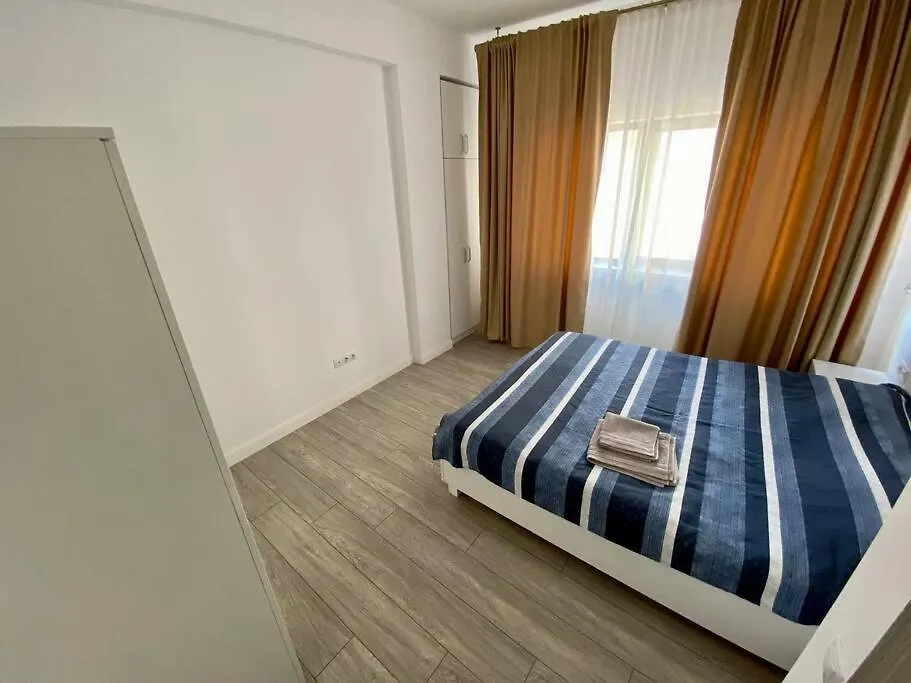 Cozy Central Apartment With 2 Rooms Bukarest